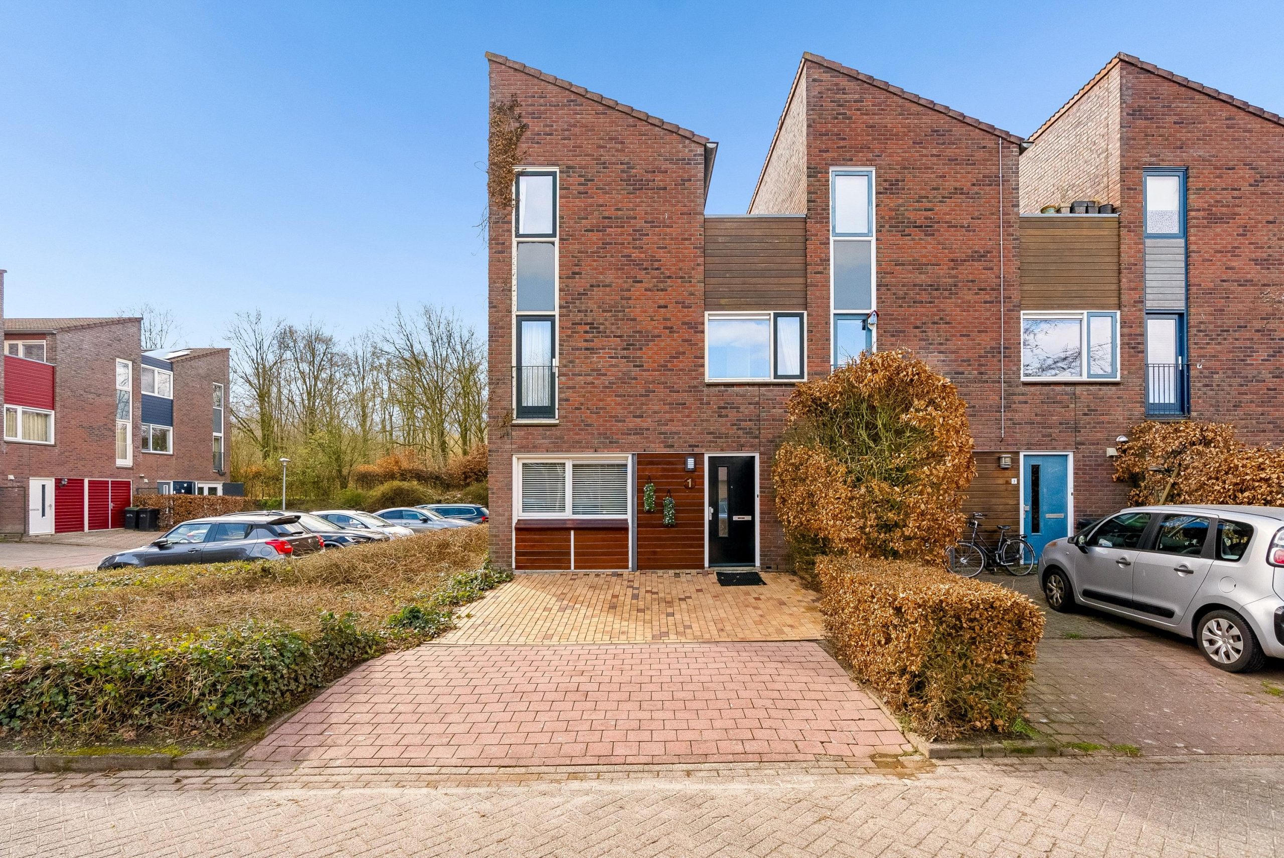 Hoofdafbeelding Vrijdagstraat 1